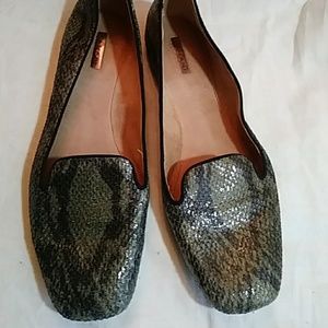 Tahari "Clementine" python loafers-sz 8 1/2 M